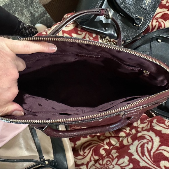 Bundle of Kate Spade. As is but minimal wear seven (7) bags - Picture 12 of 15